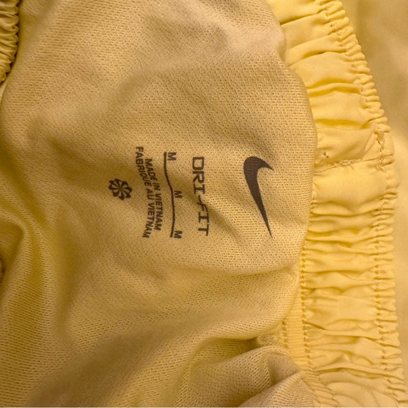 Bundle Nike Running Shorts Under Armour Running Bundle of 4 size Medium - Picture 16 of 16